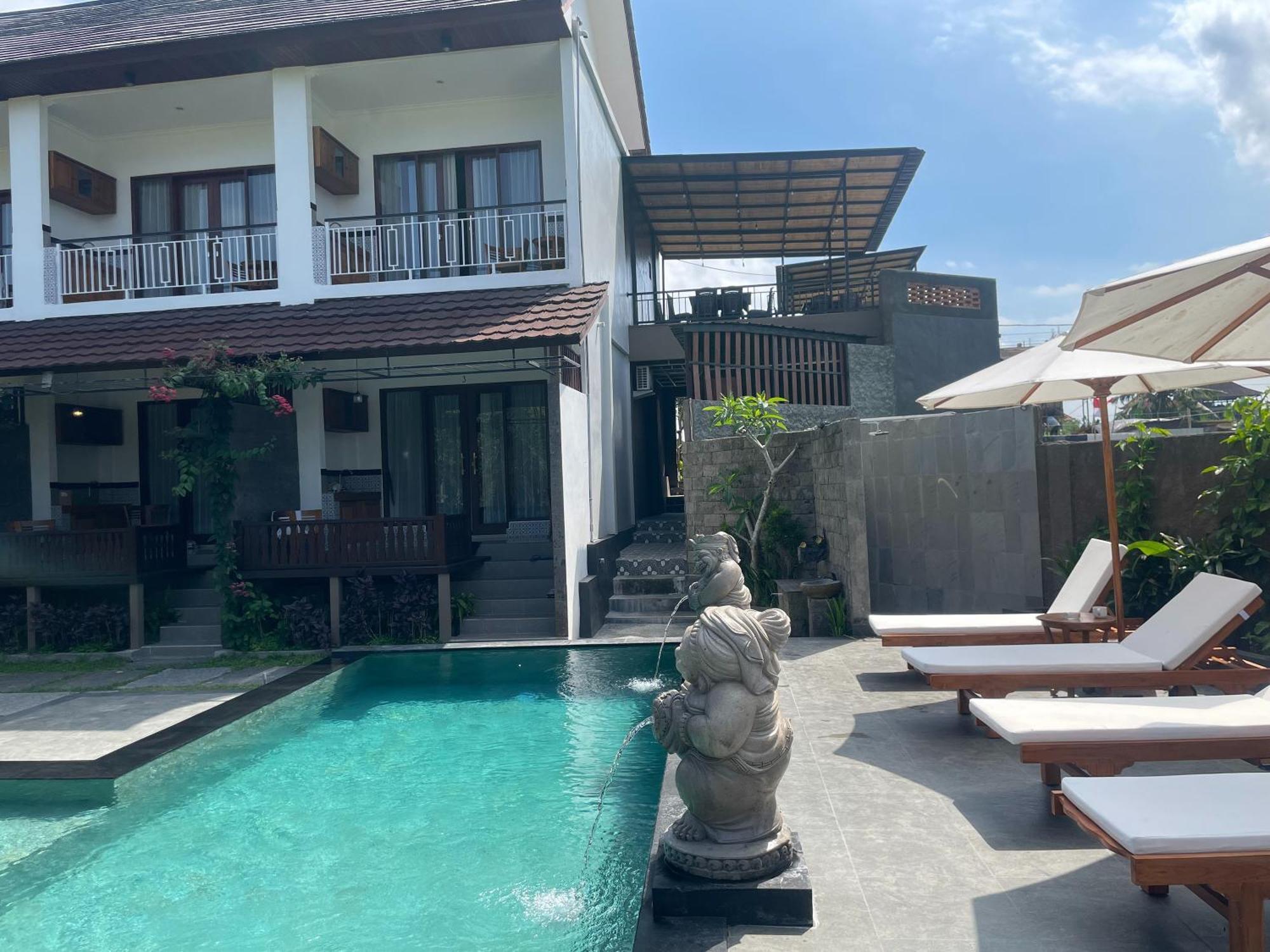 Hotel Nivaluma Ubud Exterior foto